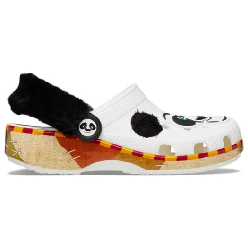 Sandália Crocs Classic Kung Fu Panda Clog Juvenil White