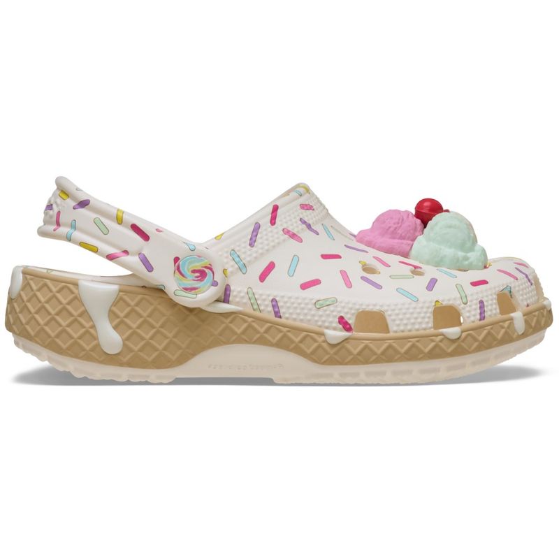Sandália Crocs Classic Ice Cream Sundae Clog Juvenil CHALK